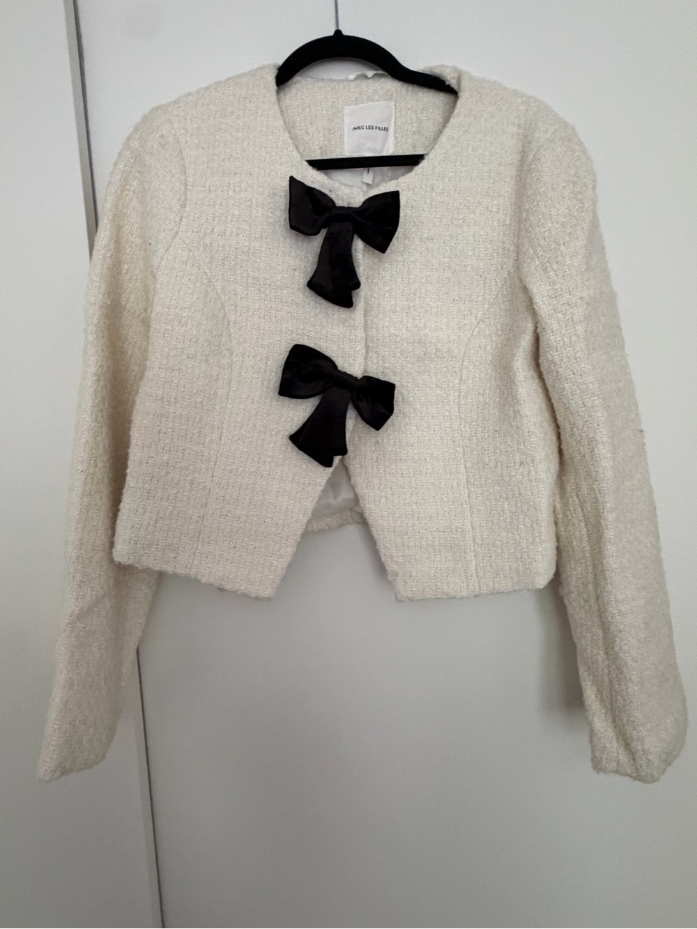 Avec Les Filles Cream Tweed Jacket with Black Velvet Bow - Picture 1 of 5